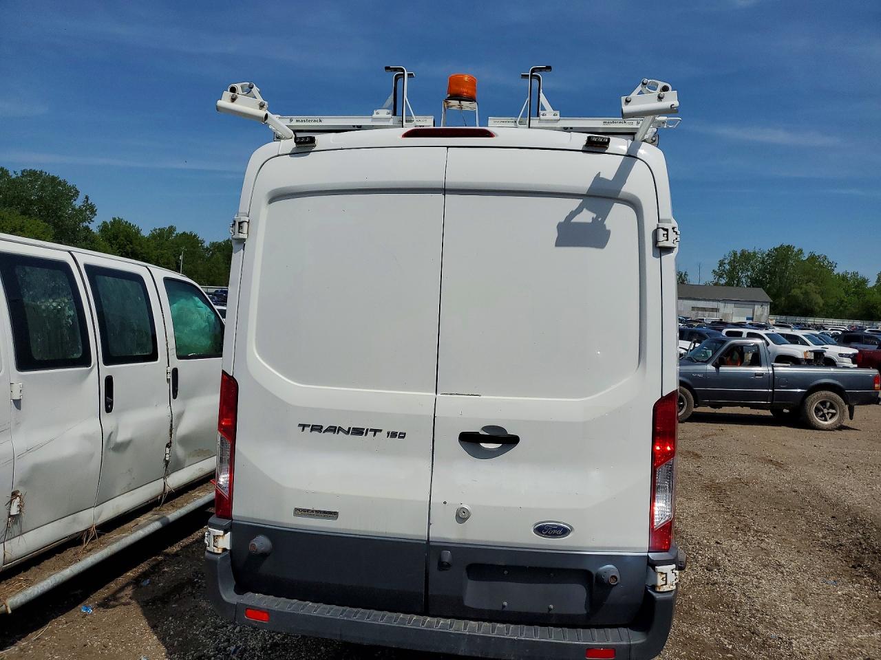 Ford Transit T-150