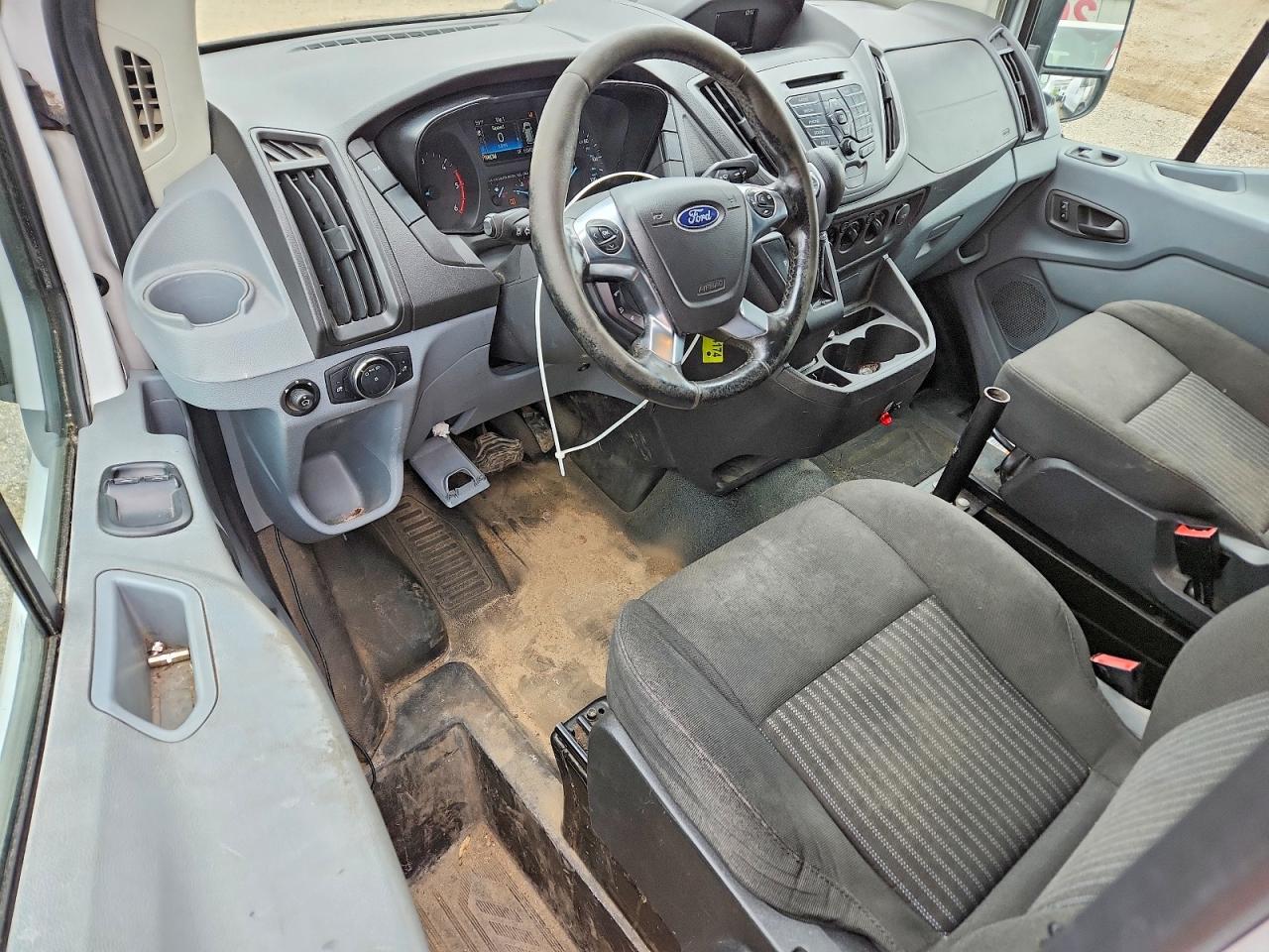 Ford Transit T-150