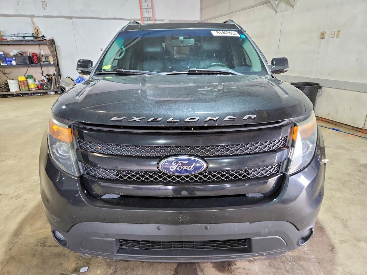 Ford Explorer Sport