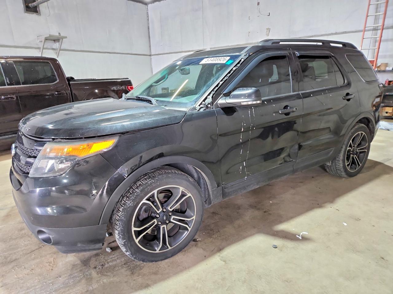 Salvage Ford Explorer Image