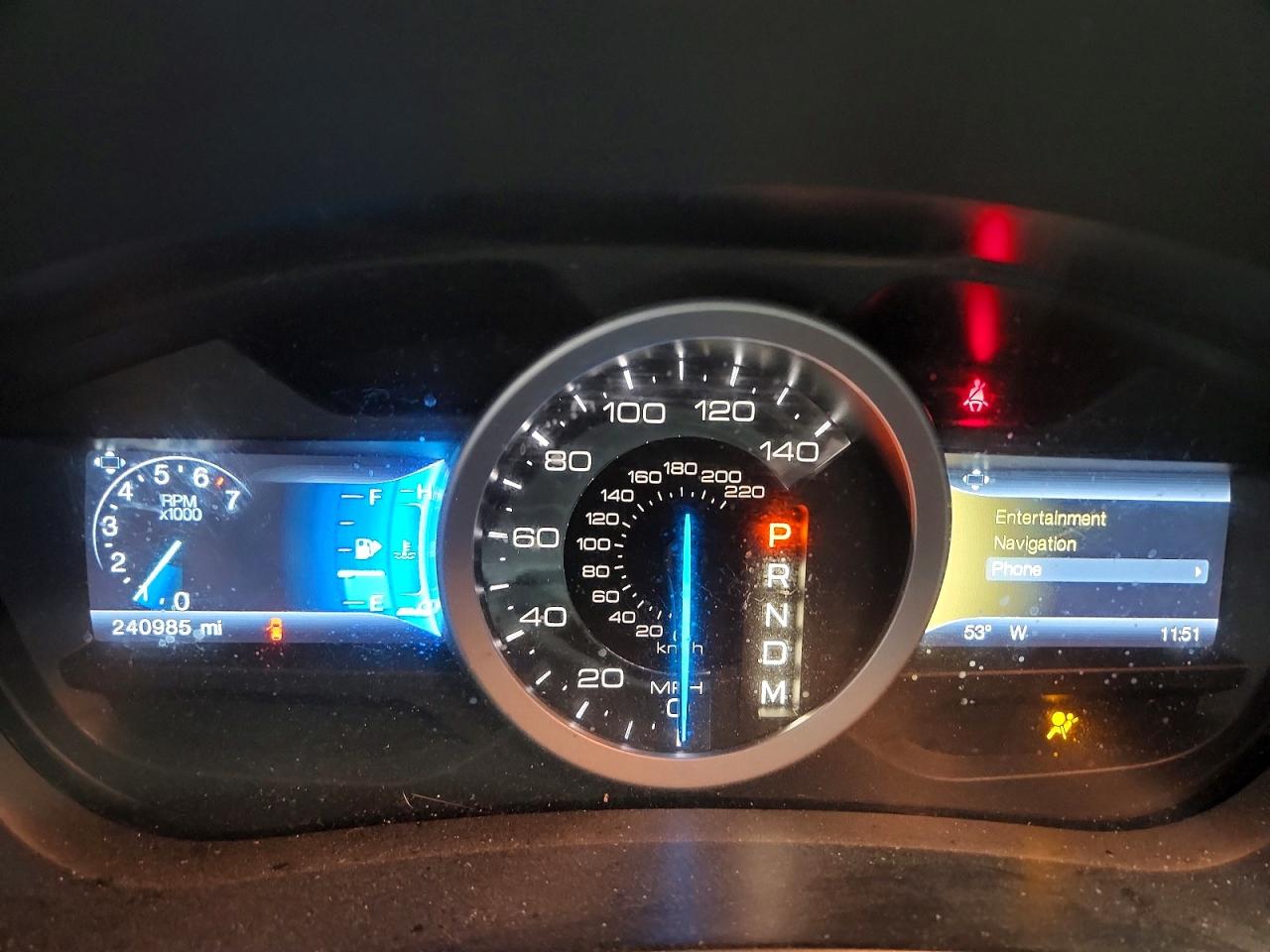 Ford Explorer Sport