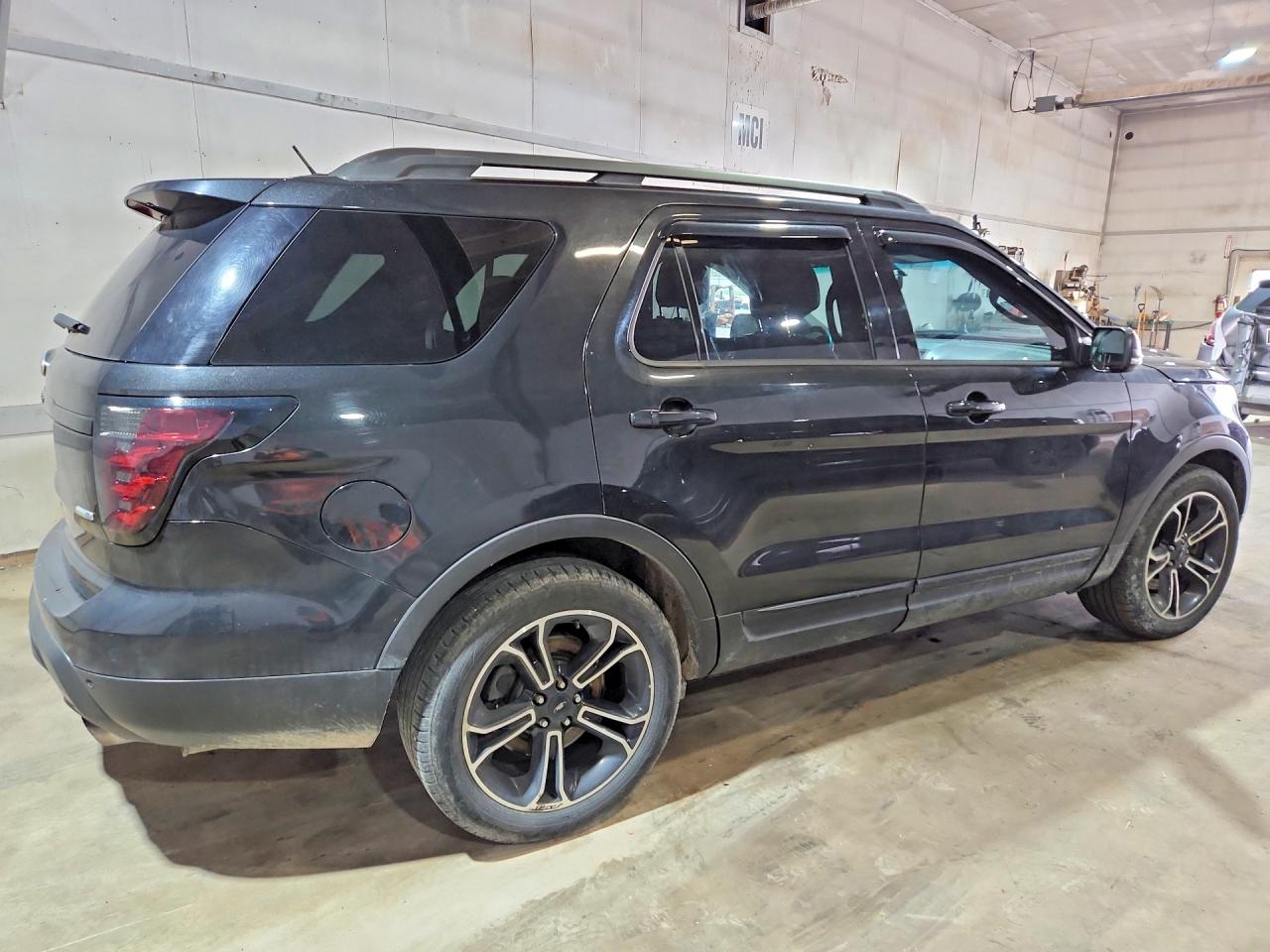 Ford Explorer Sport