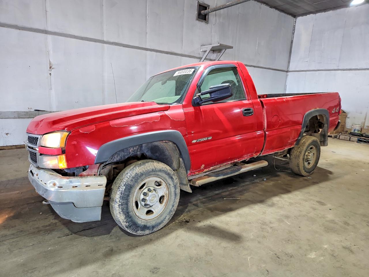 Salvage Chevrolet Silverado Image