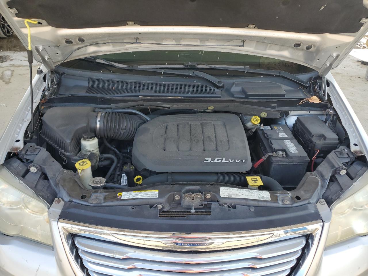 Chrysler Minivan Touring L