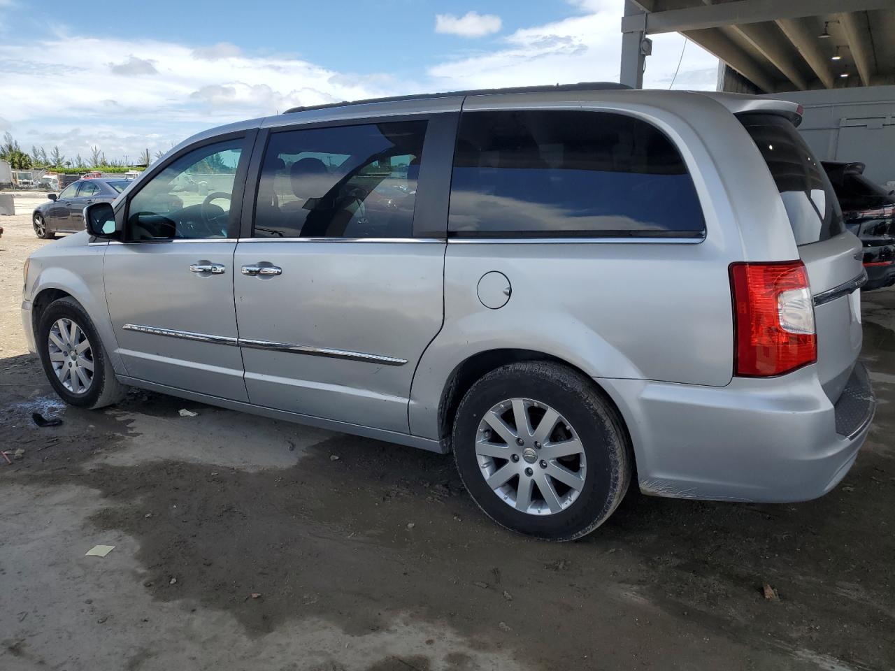 Chrysler Minivan Touring L