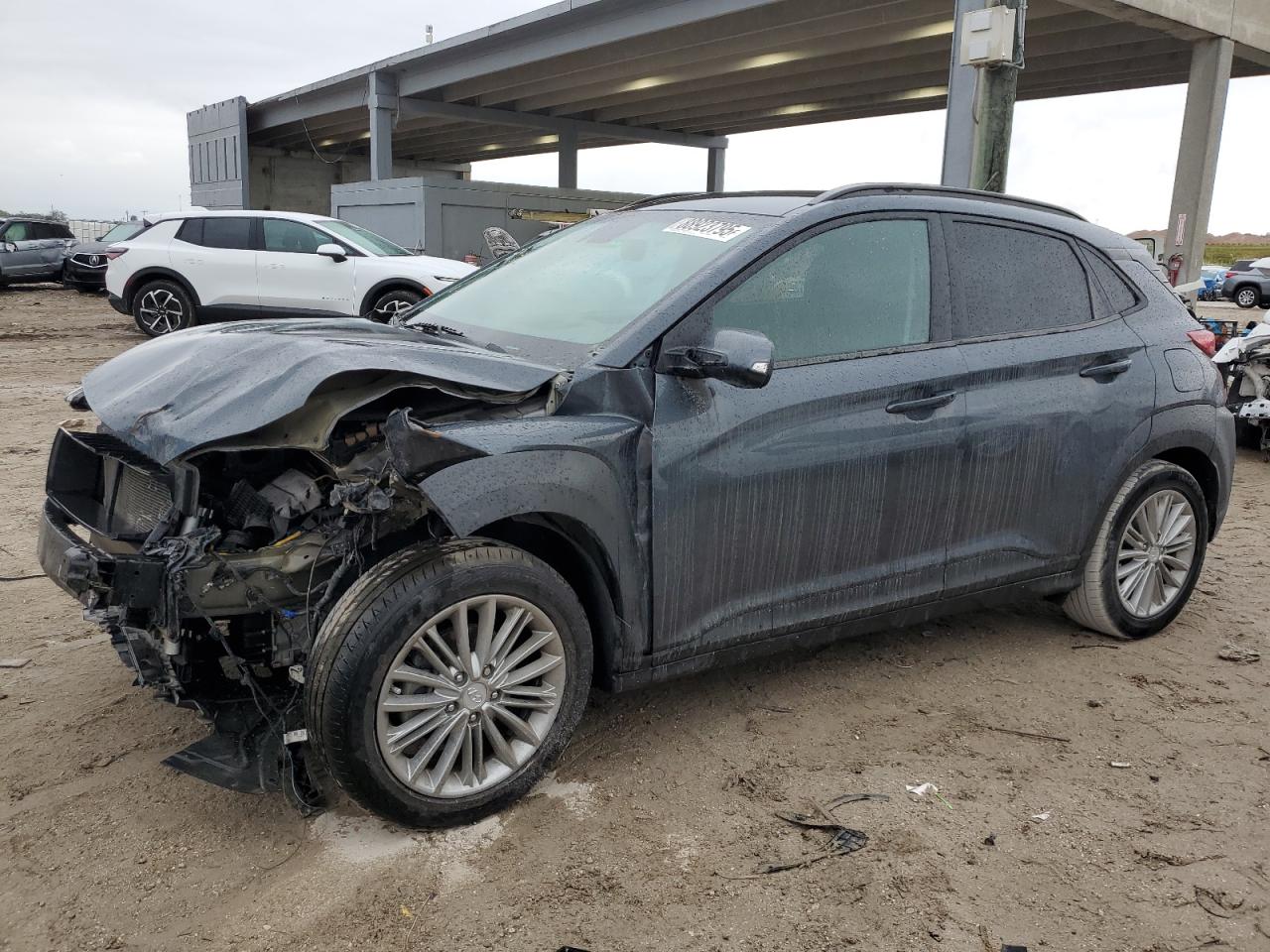 Salvage Hyundai KONA Image