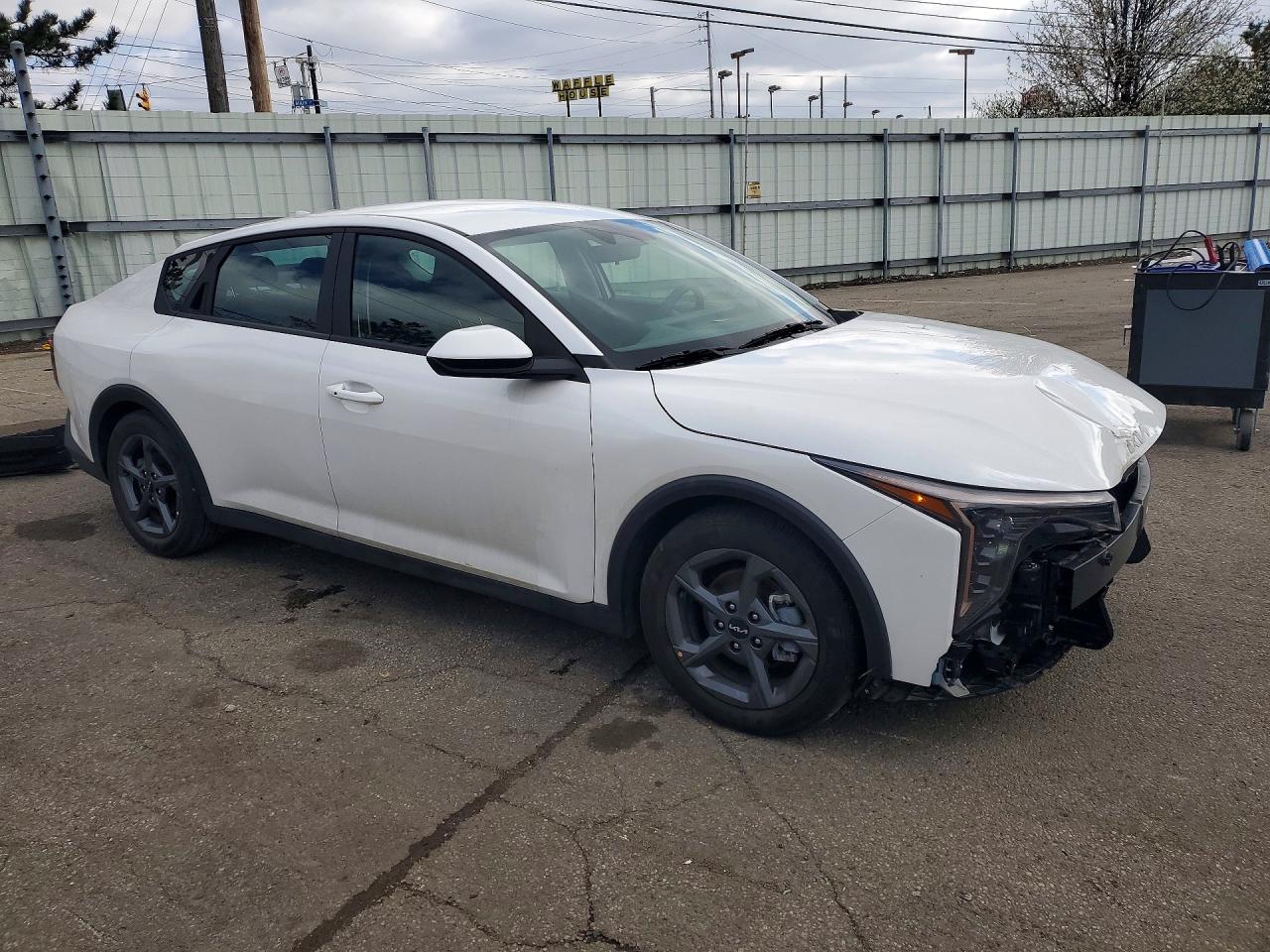 Kia K4 Lxs Lxs