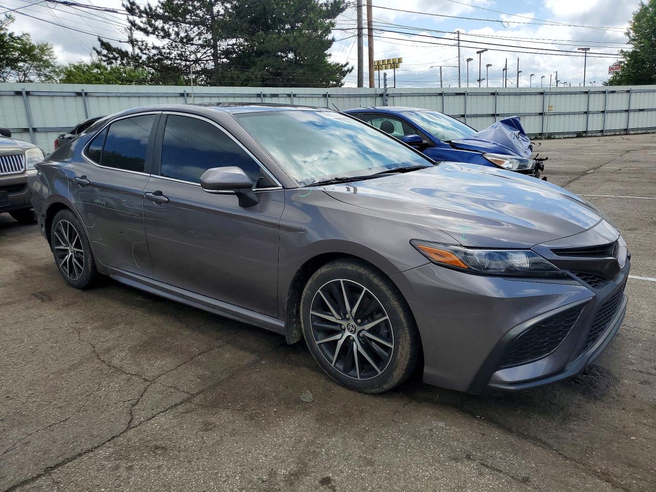 Toyota Camry Se