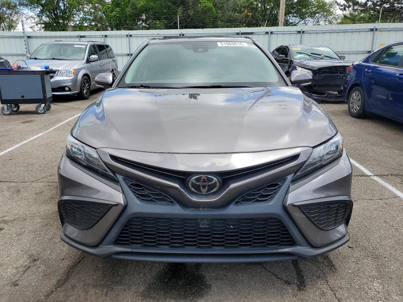 Toyota Camry Se