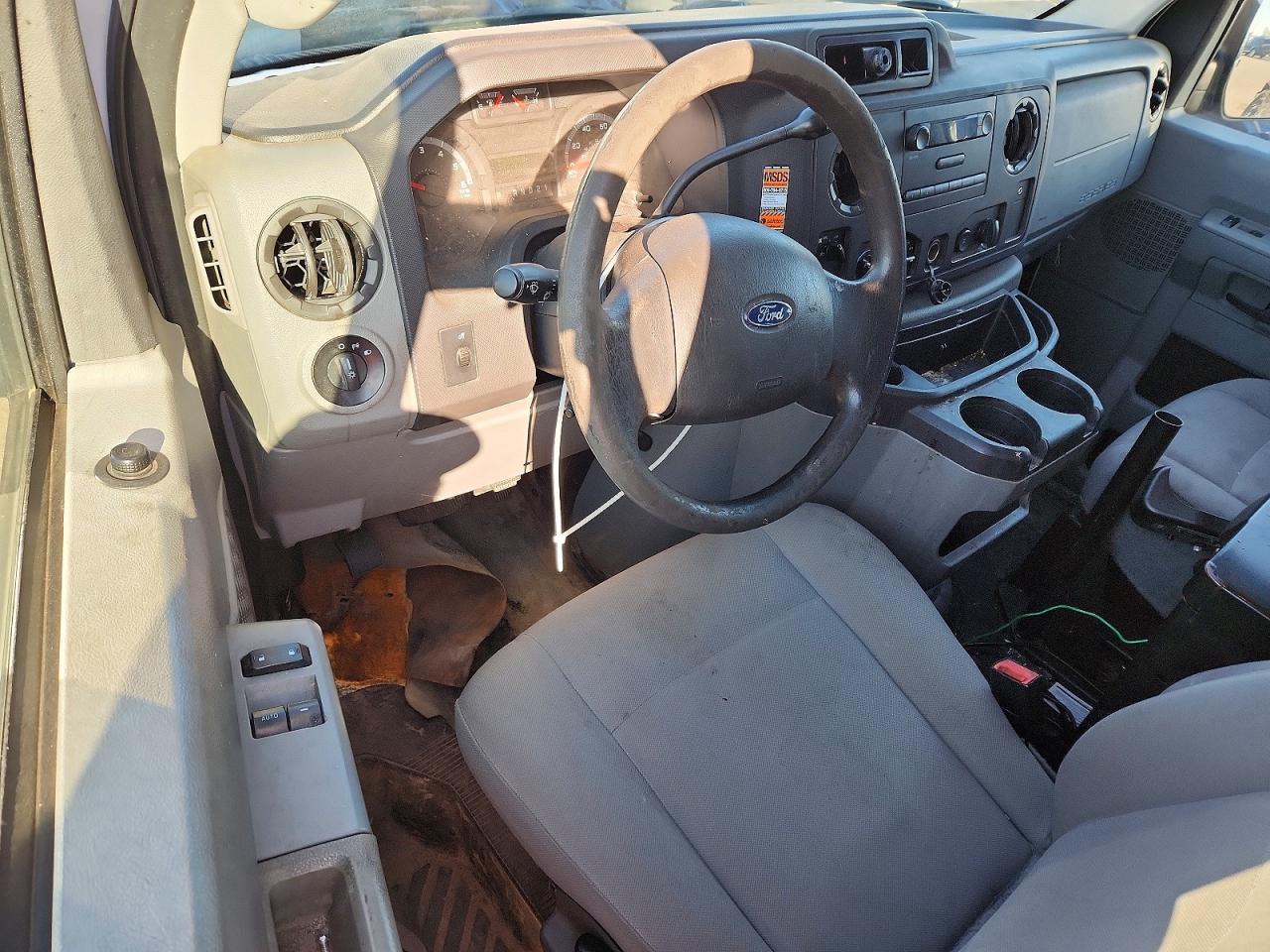 Ford Econoline E150 Van