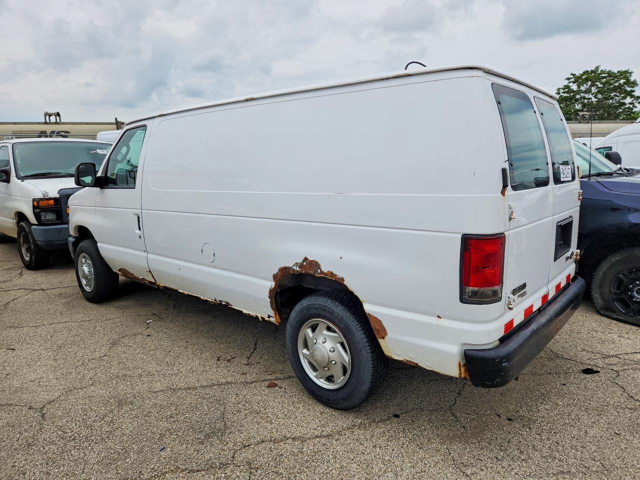 Ford Econoline E150 Van