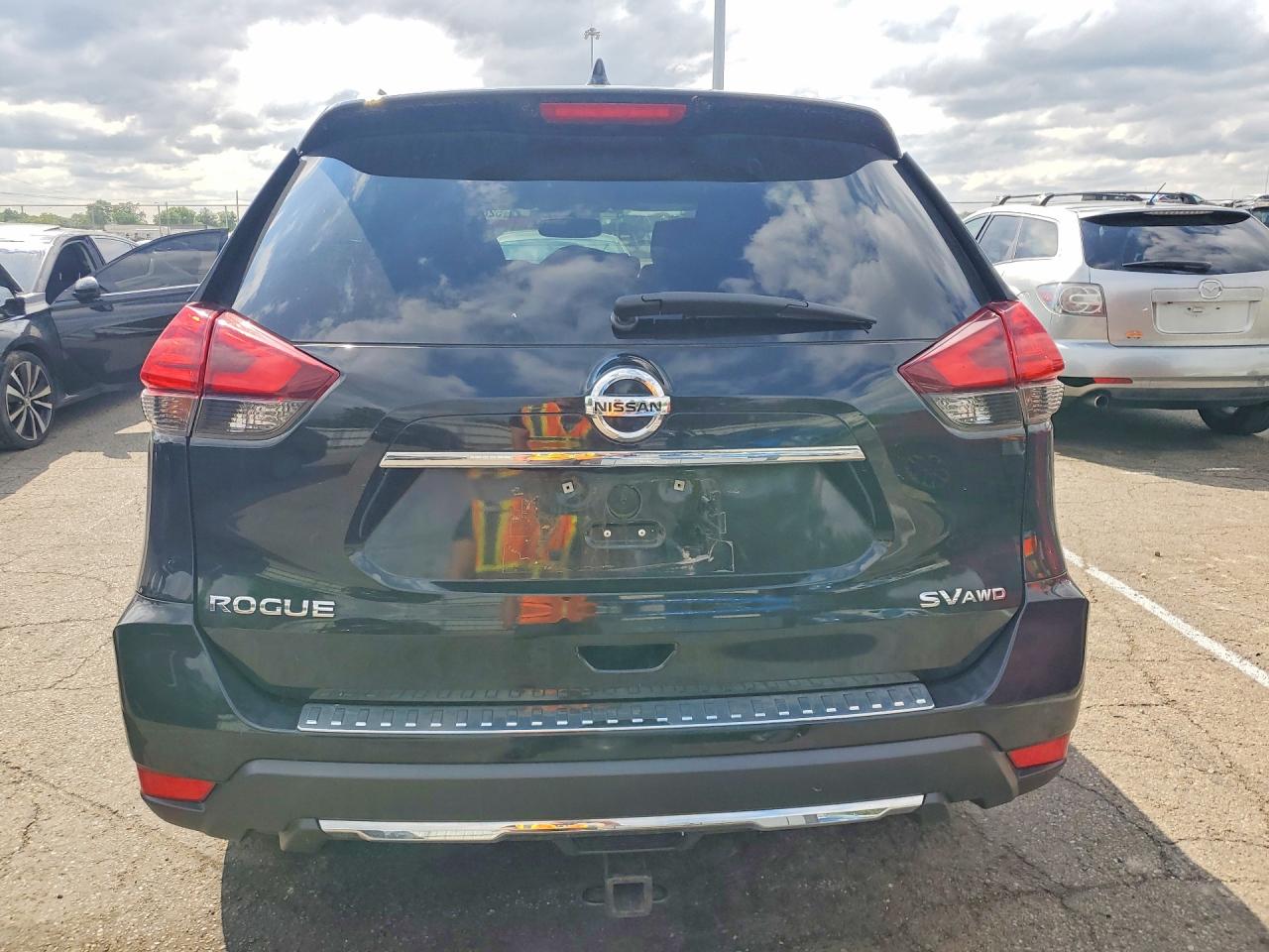 Nissan Rogue Sv