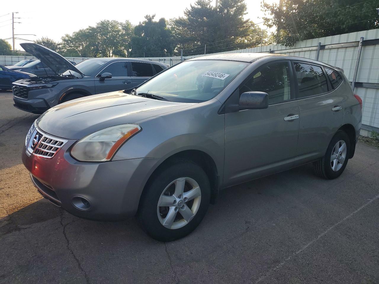 Salvage Nissan Rogue Image