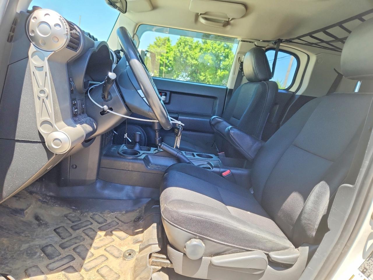 Toyota FJ Cruiser Base