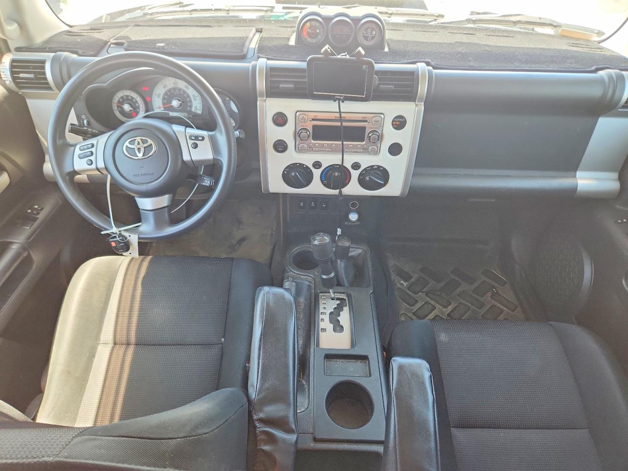 Toyota FJ Cruiser Base