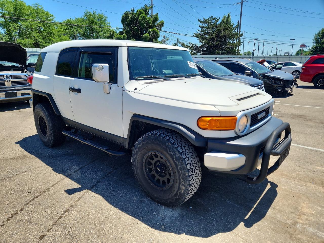Toyota FJ Cruiser Base