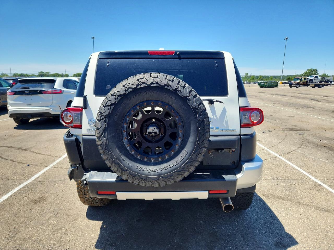 Toyota FJ Cruiser Base