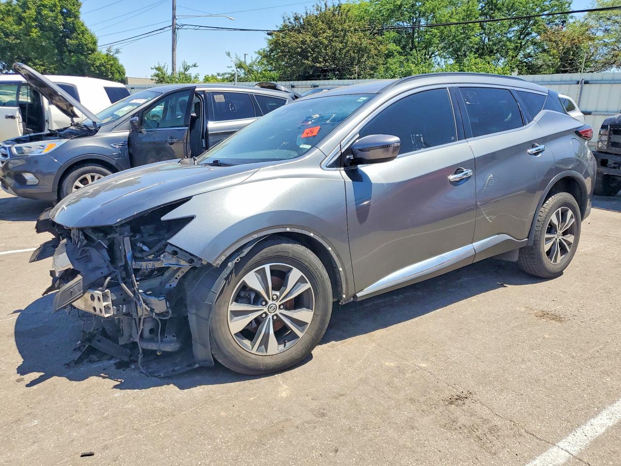 Salvage Nissan Murano Image