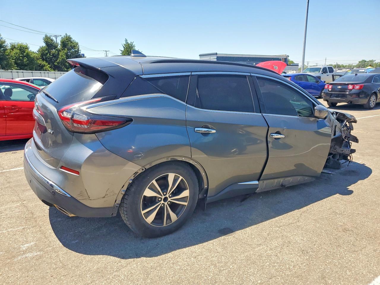 Nissan Murano Sv