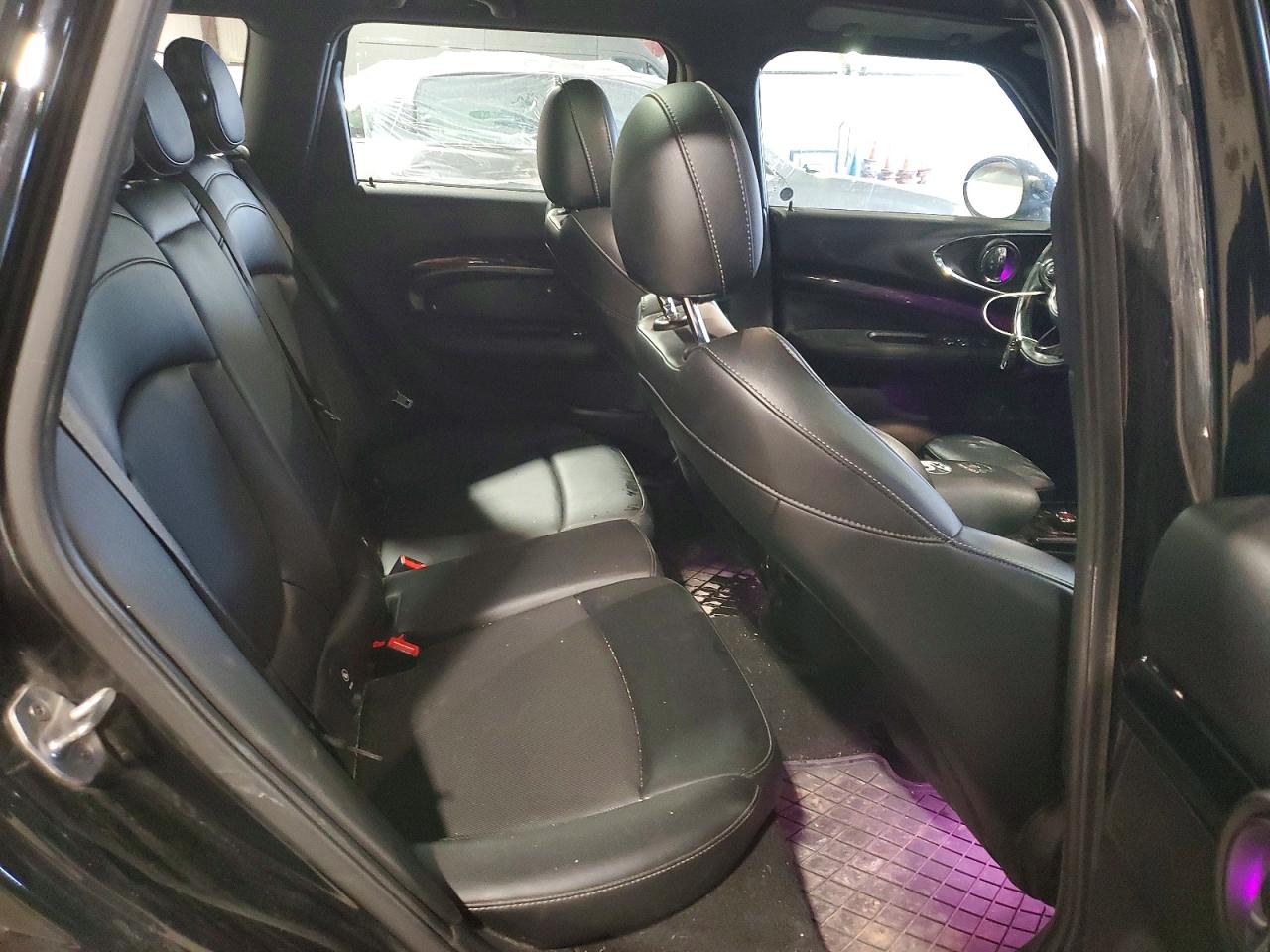 MINI Cooper Clubman