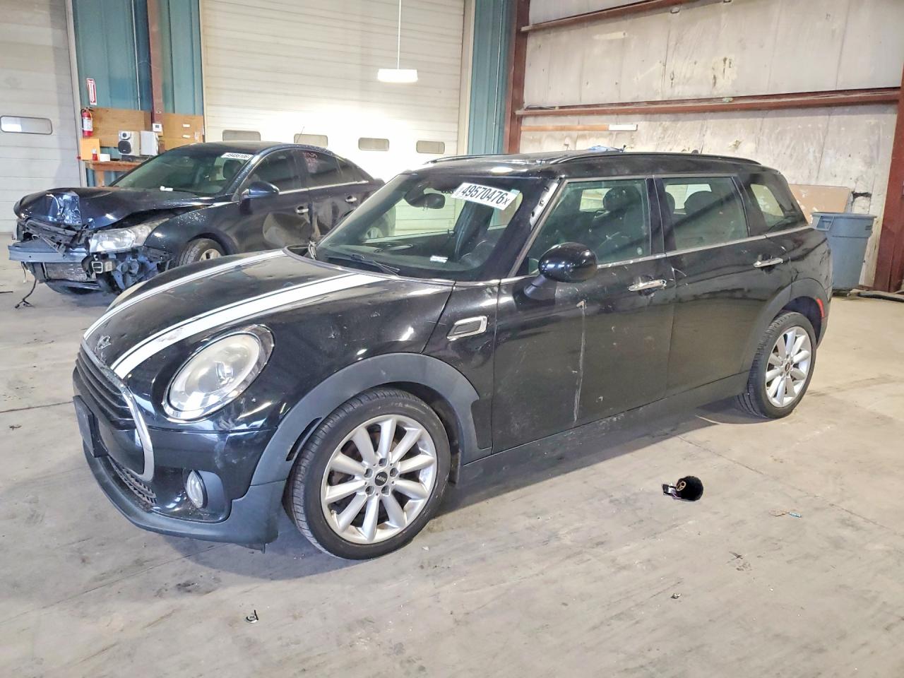 Salvage MINI Cooper Image