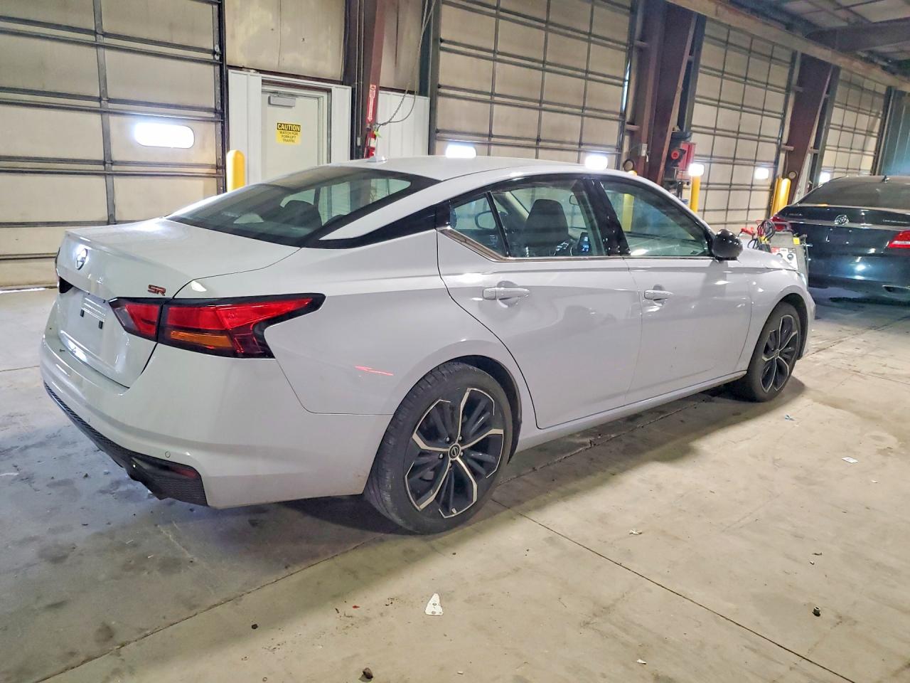 Nissan Altima Sr