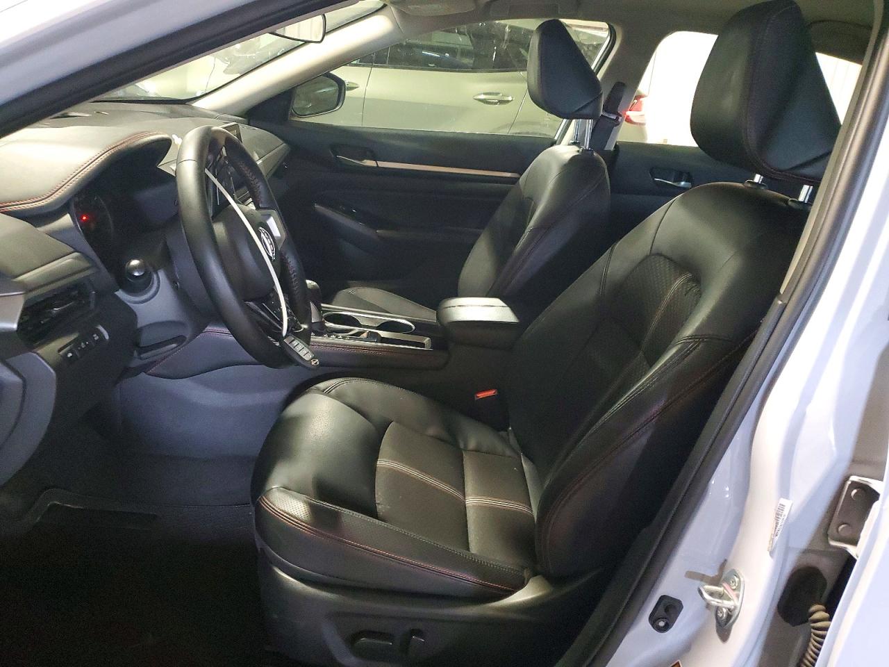 Nissan Altima Sr