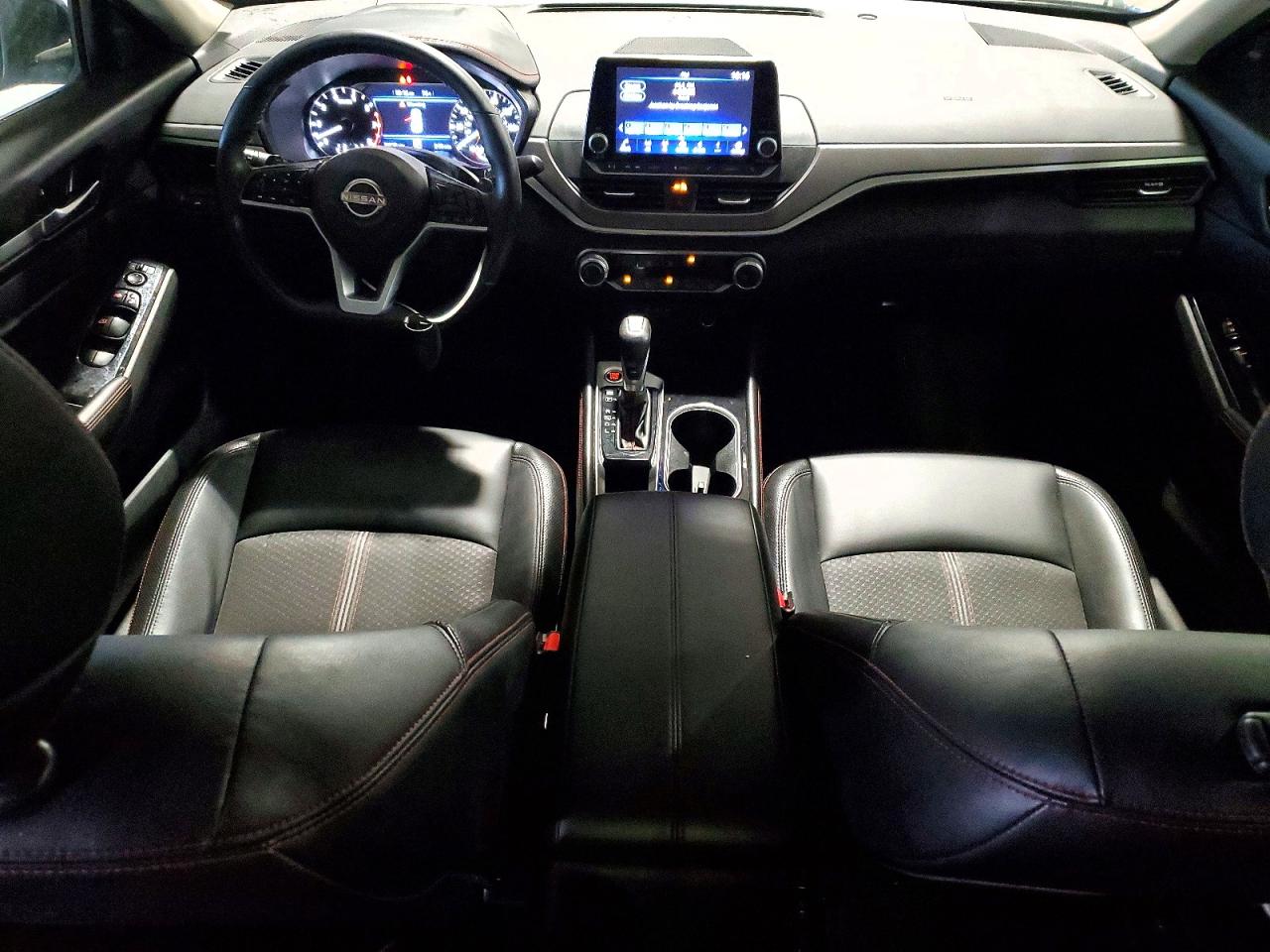 Nissan Altima Sr