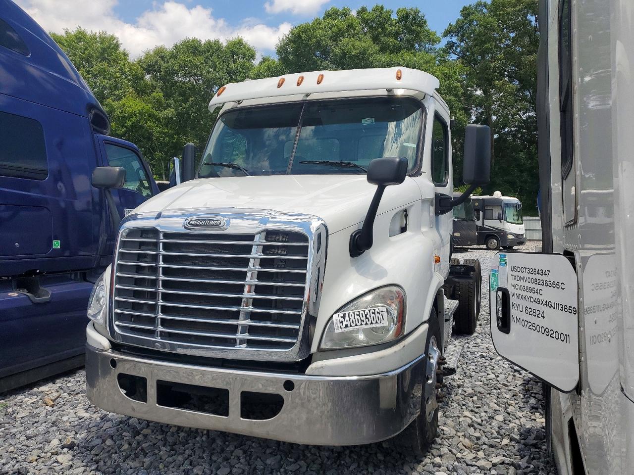 Freightliner Cascadia 113