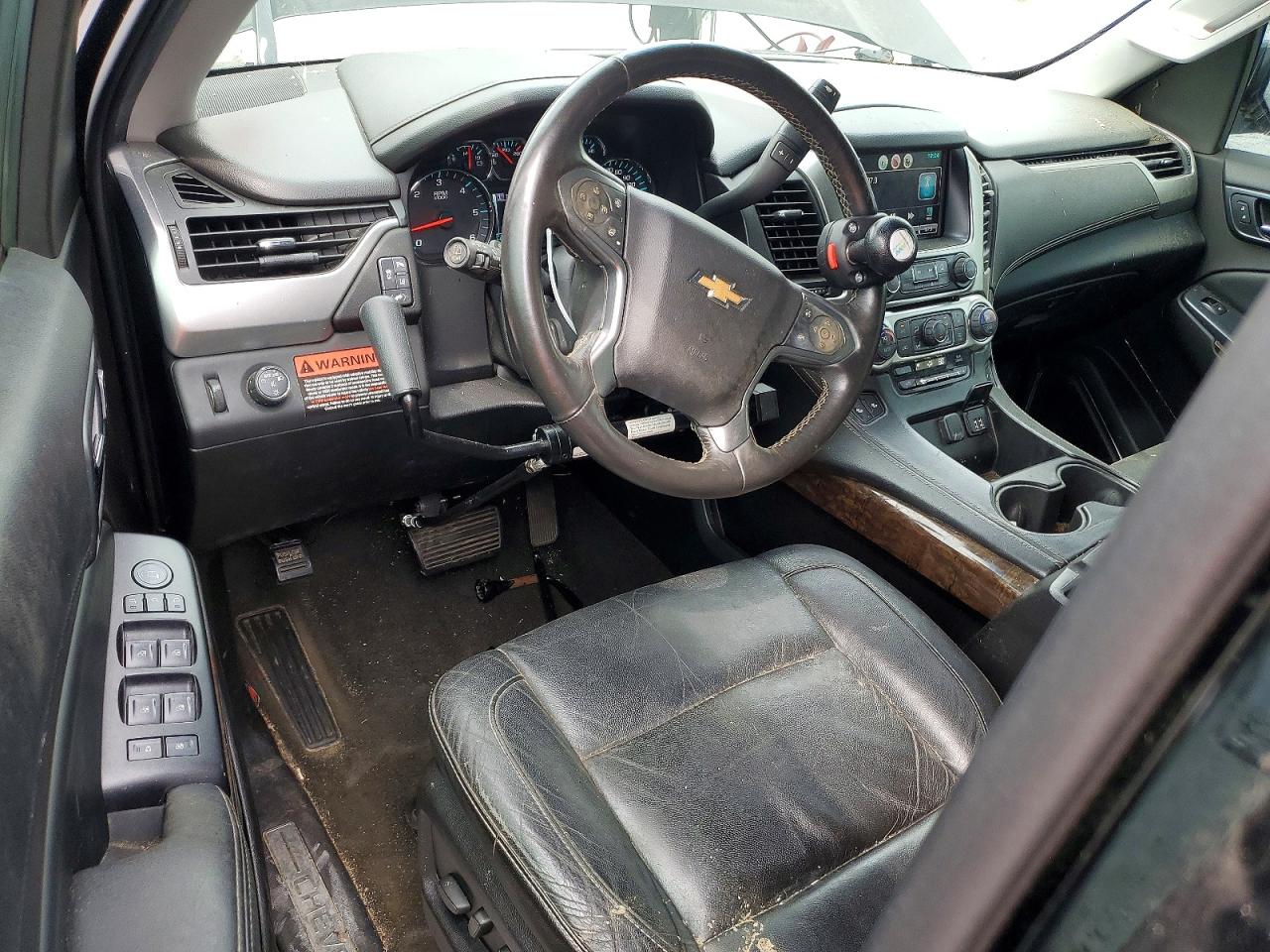 Chevrolet Suburban C1500 Lt