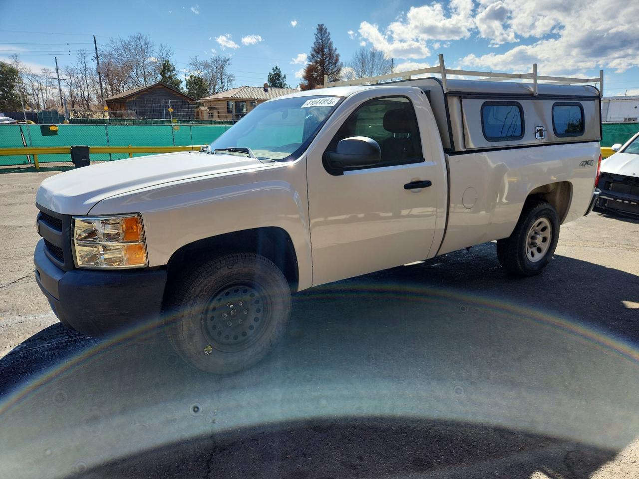Salvage Chevrolet Silverado Image