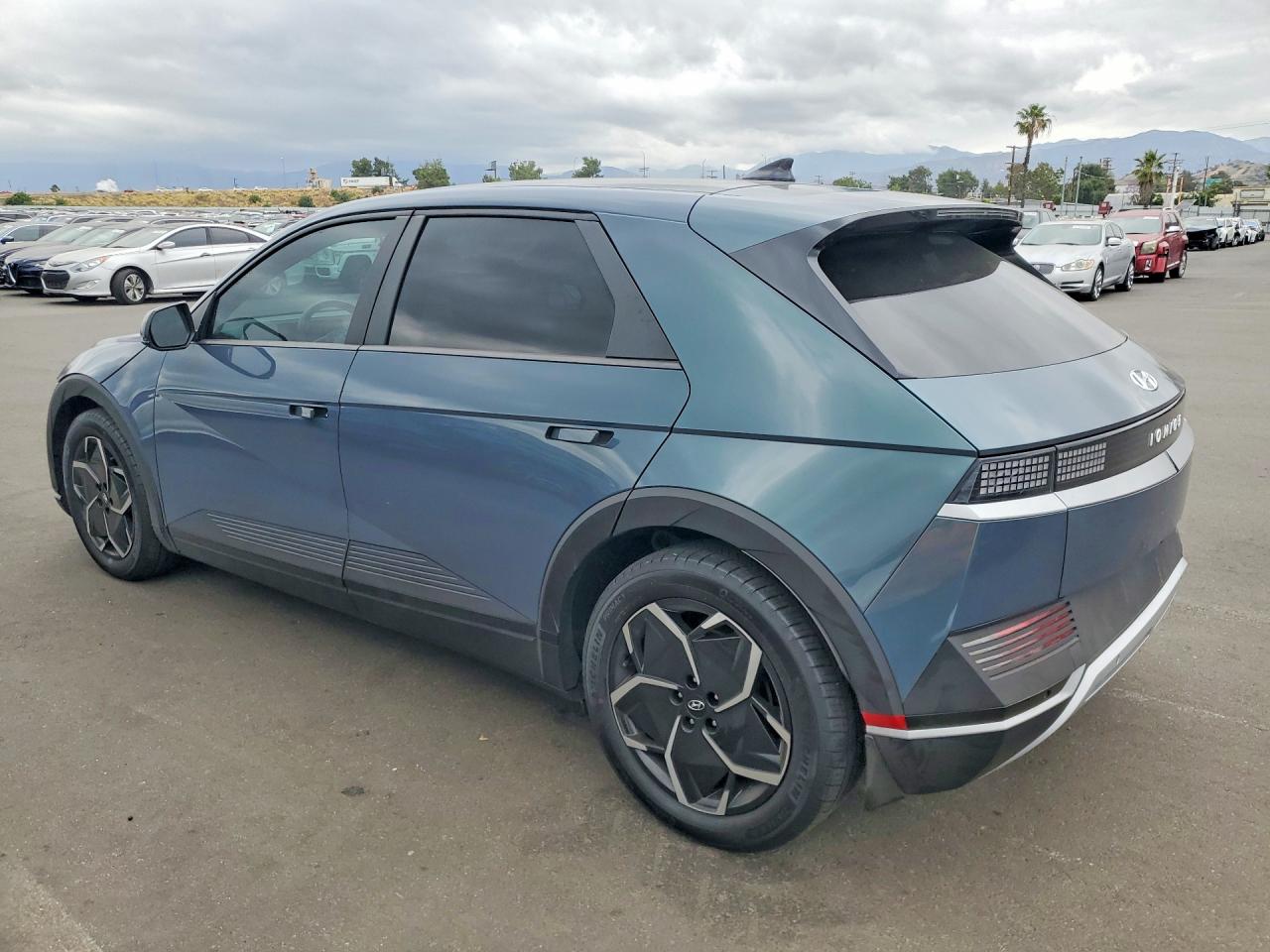 Hyundai Ioniq Sel