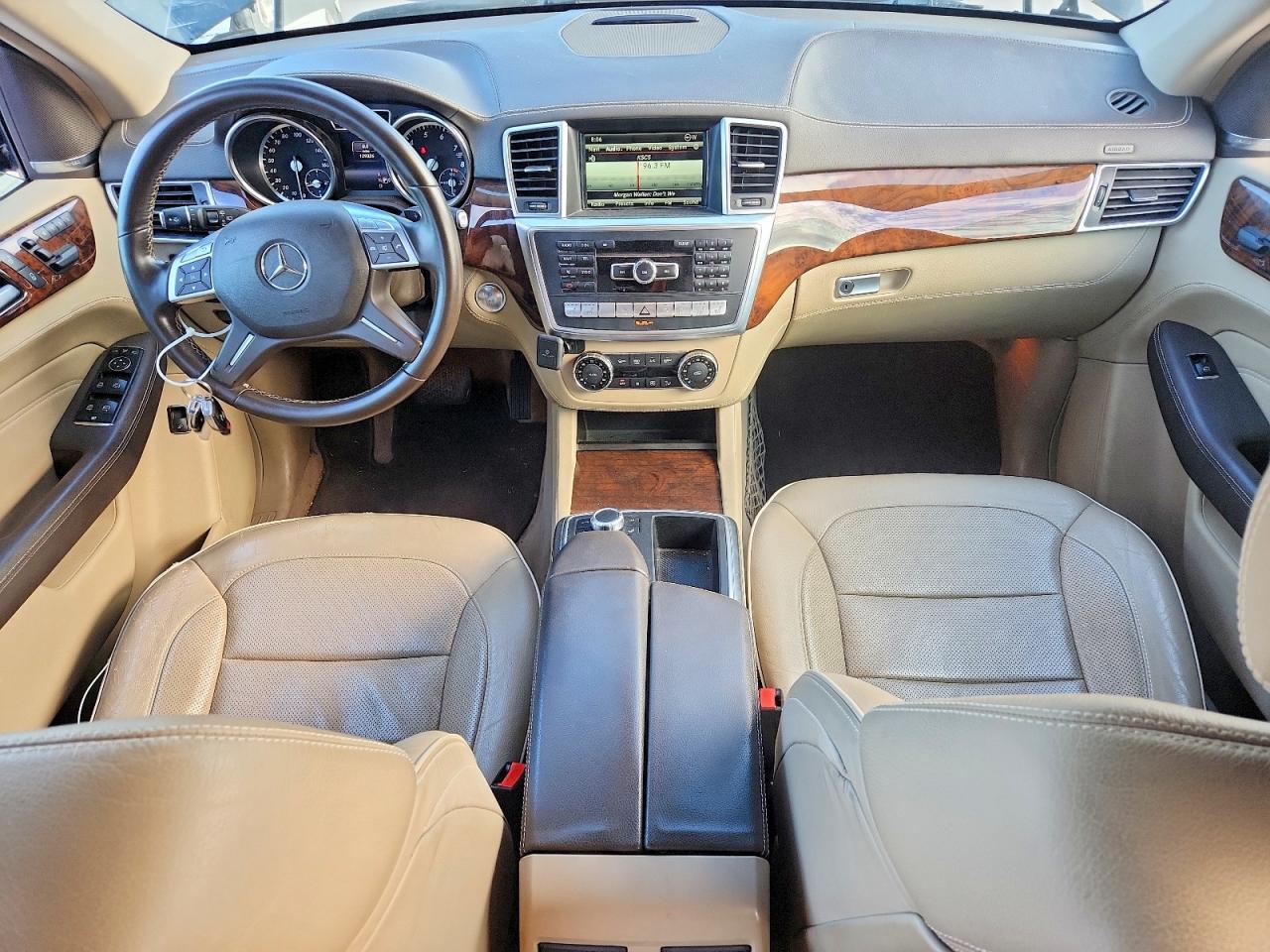 Mercedes-Benz M-Class 550 4matic