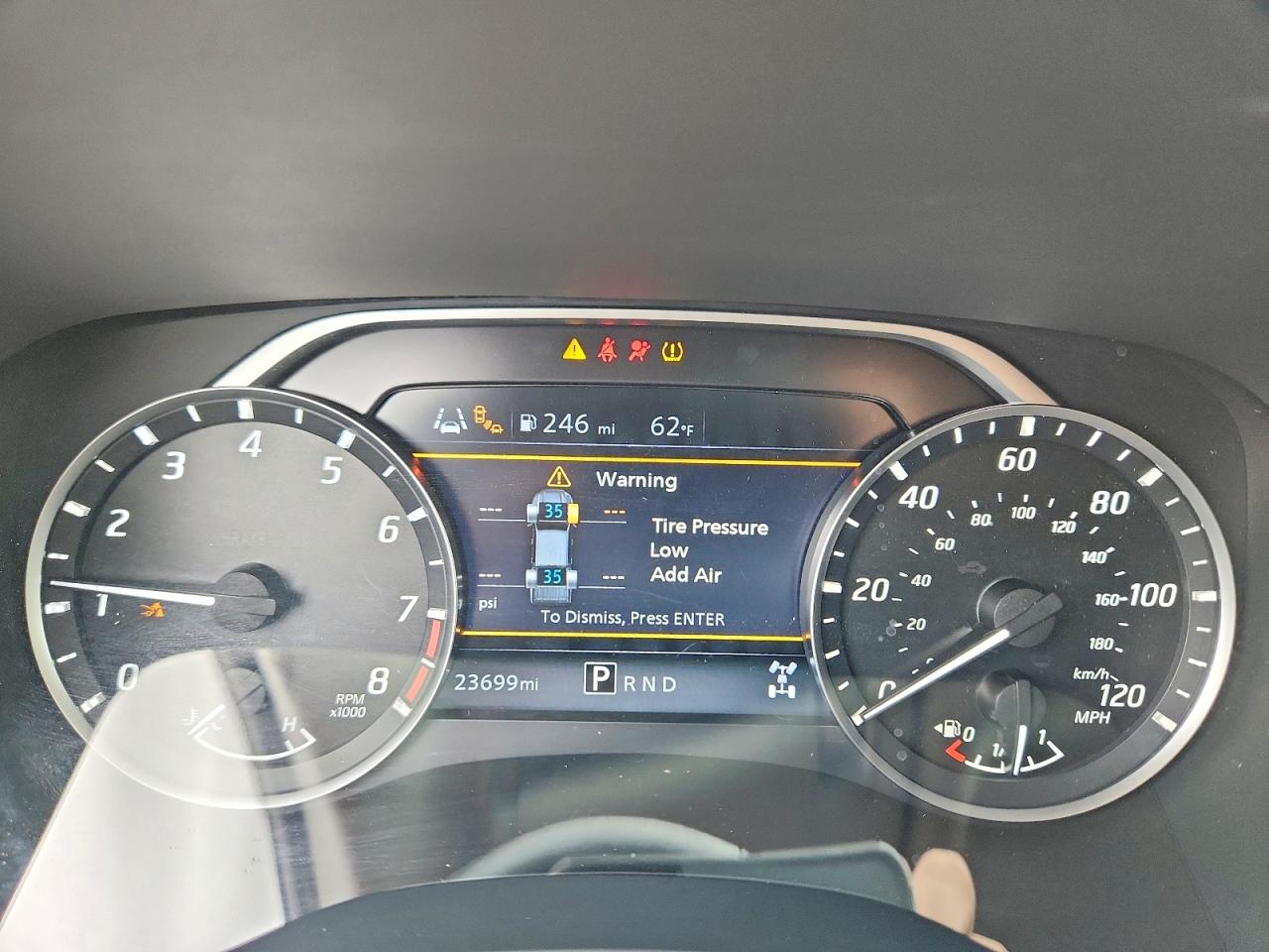 Nissan Frontier Sv