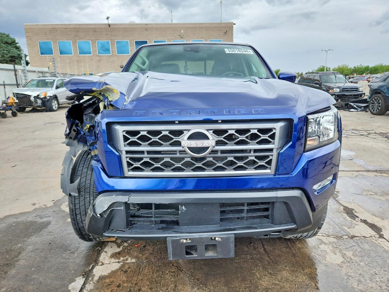 Nissan Frontier Sv