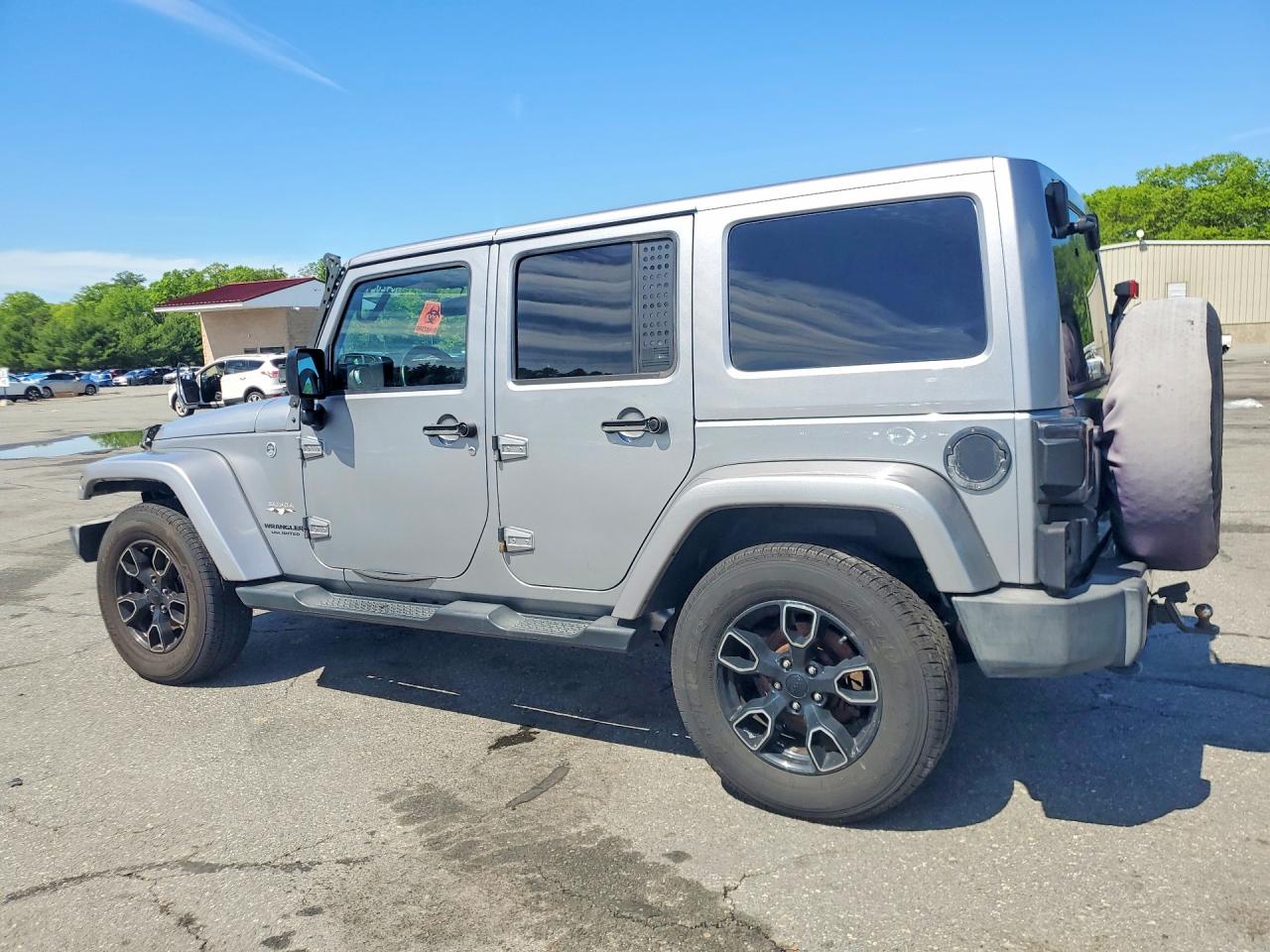 Jeep Wrangler Sahara