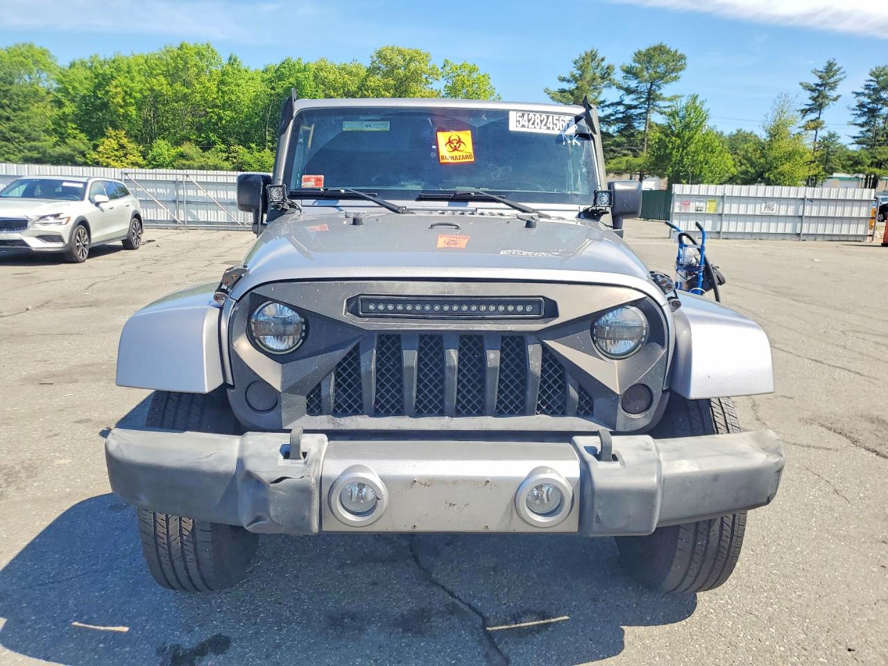 Jeep Wrangler Sahara