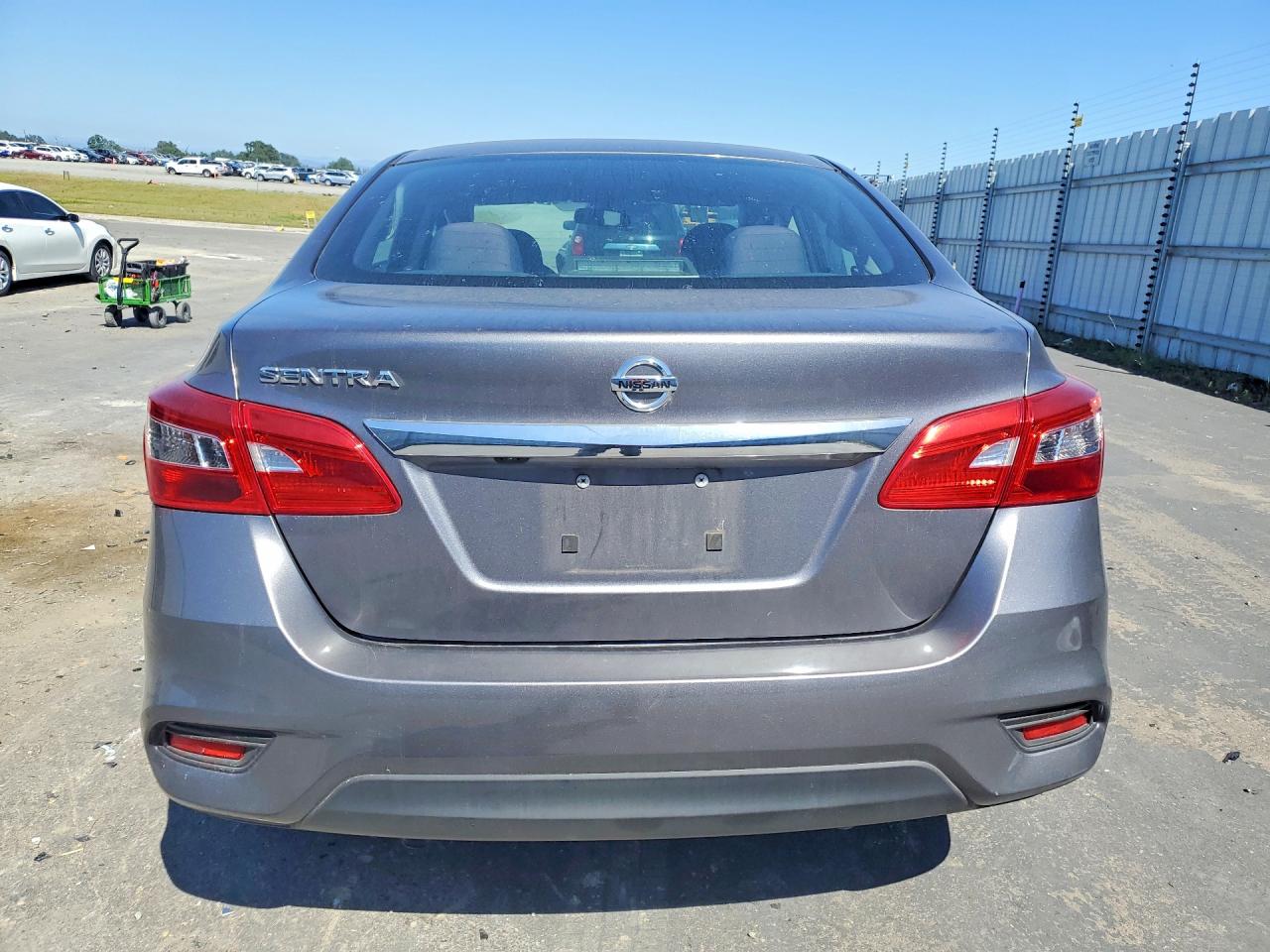 Nissan Sentra S