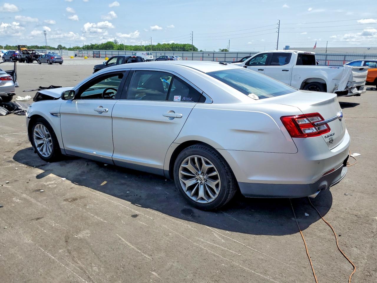 Ford Taurus Limited