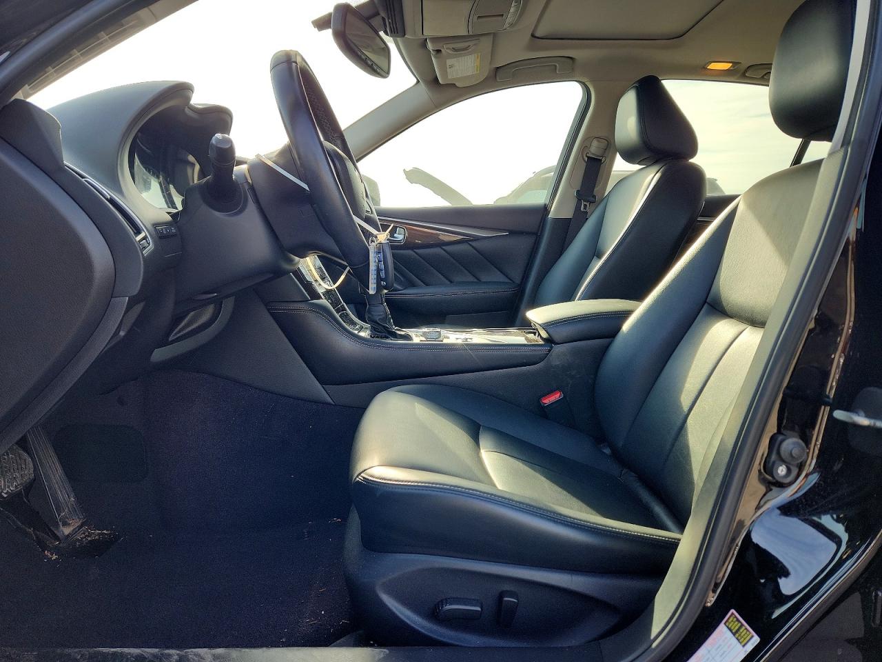 INFINITI Q50 3.0t Luxe