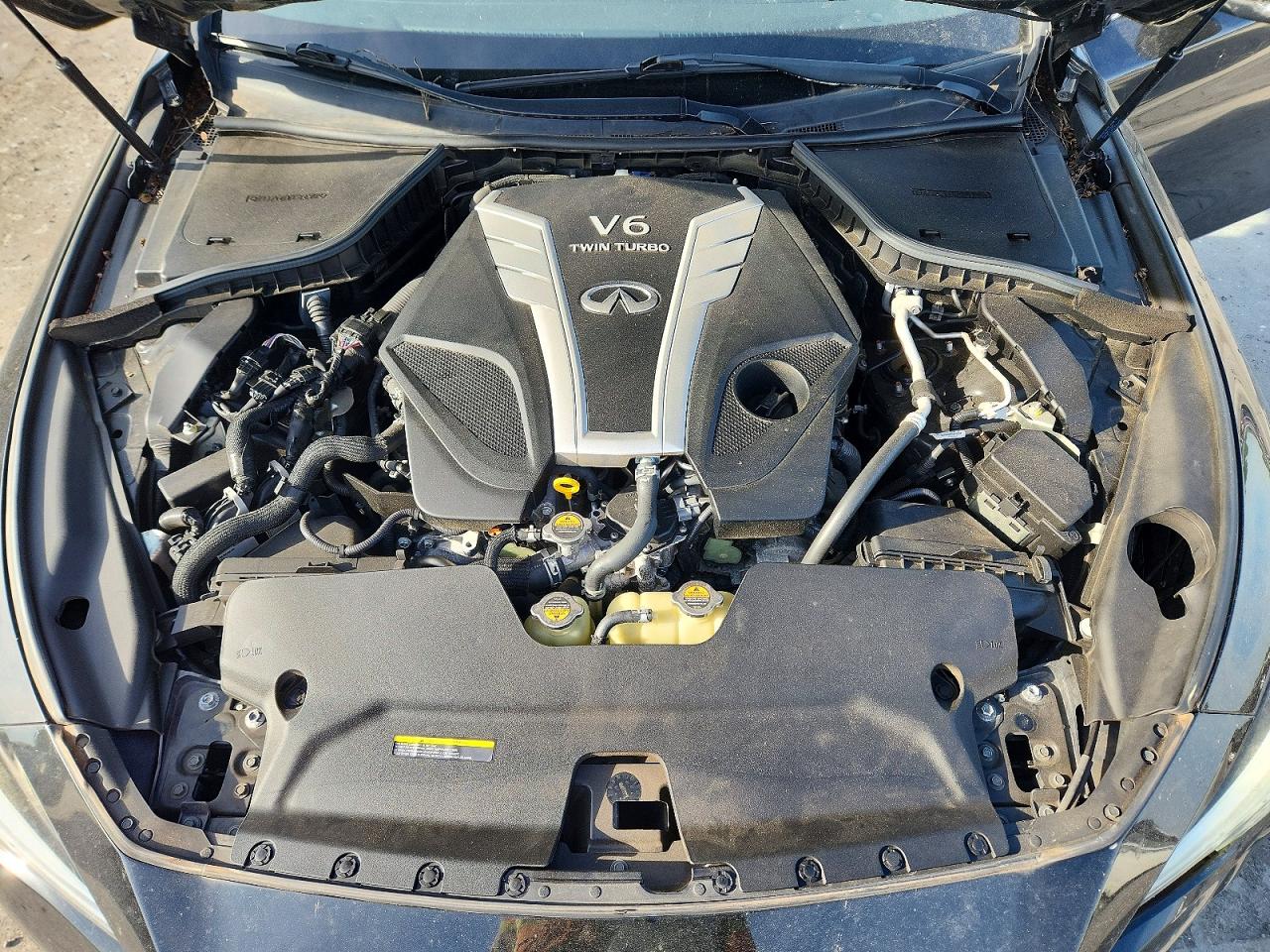 INFINITI Q50 3.0t Luxe
