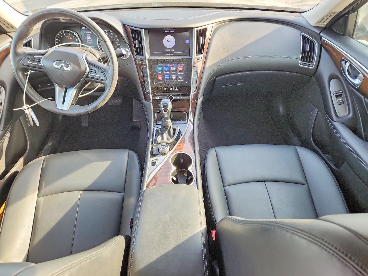 INFINITI Q50 3.0t Luxe
