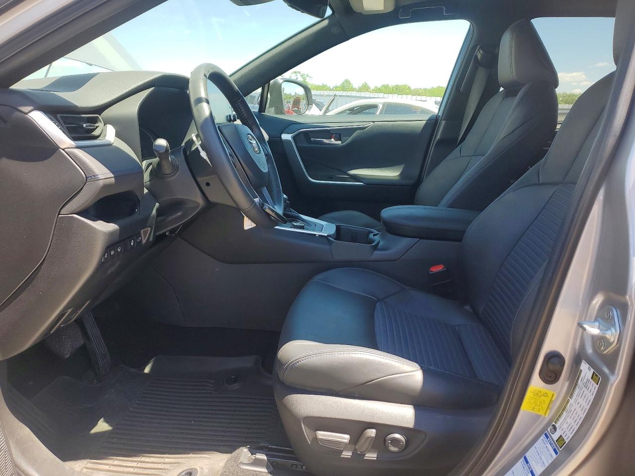 Toyota RAV4 Xse