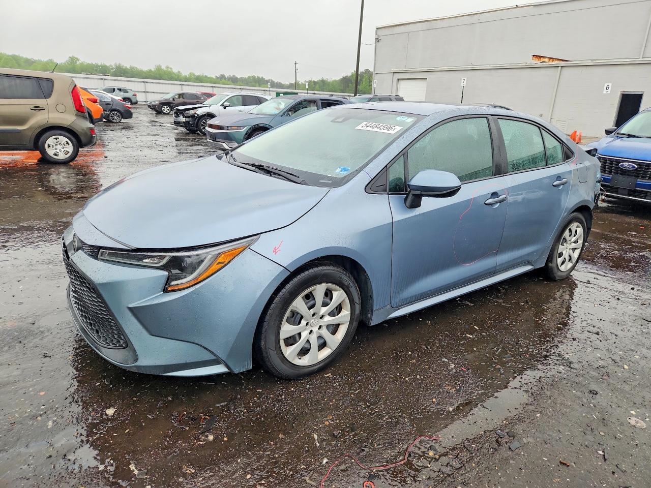 Salvage Toyota Corolla Image