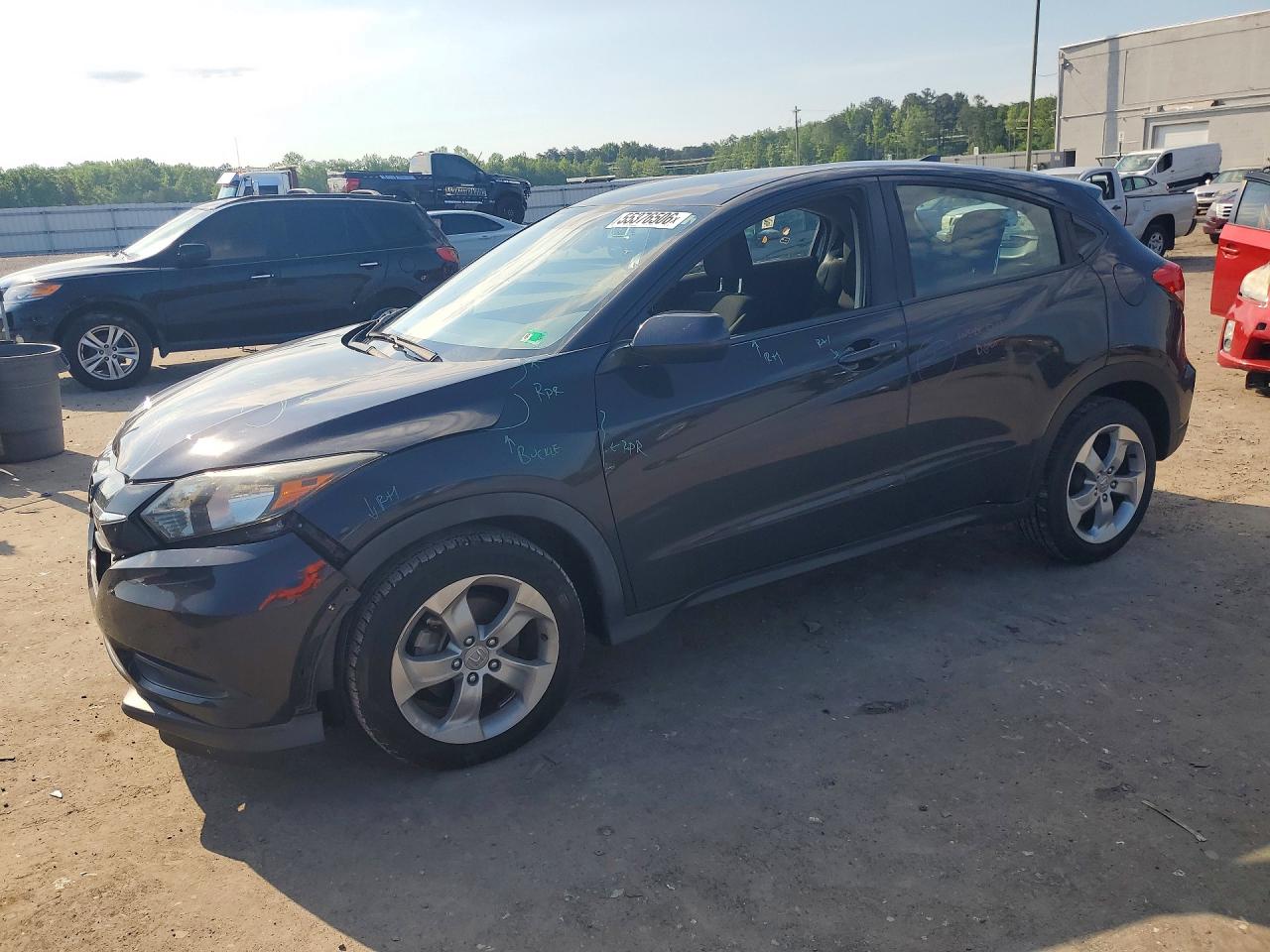 Salvage Honda HR-V Image