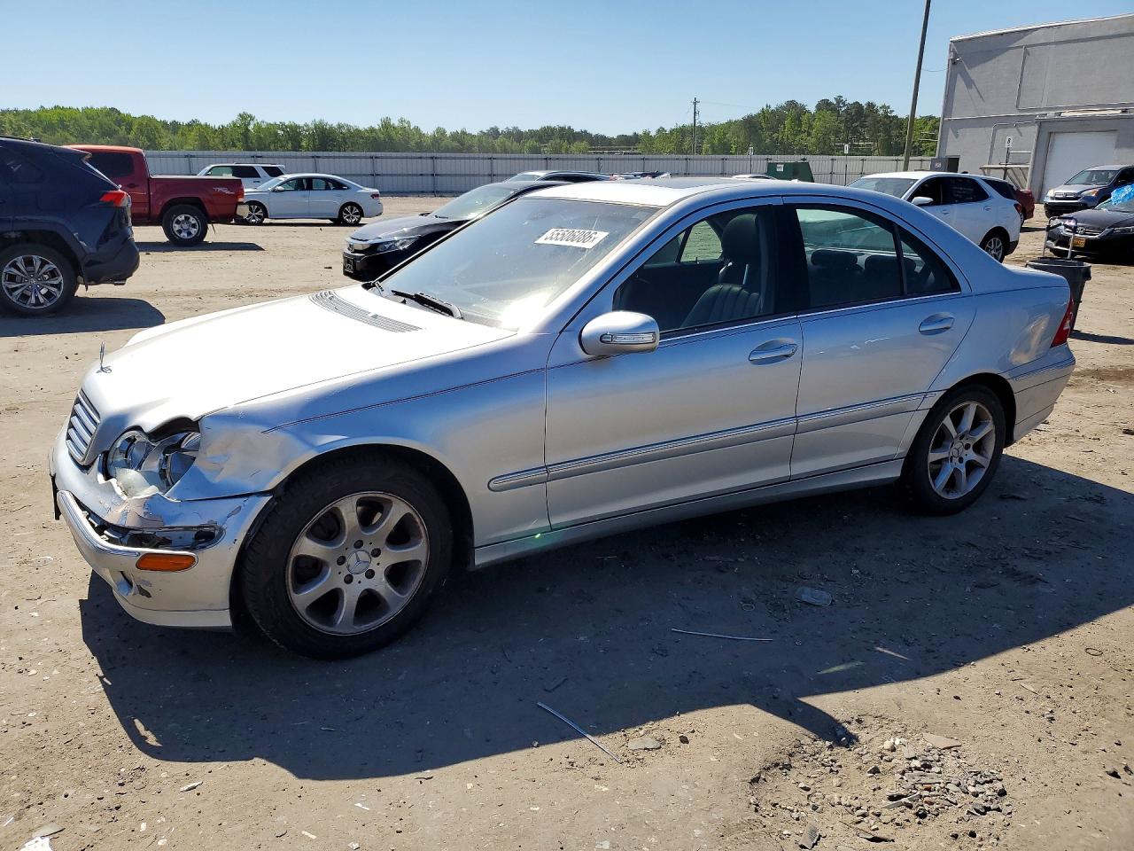Salvage Mercedes-Benz C-Class Image