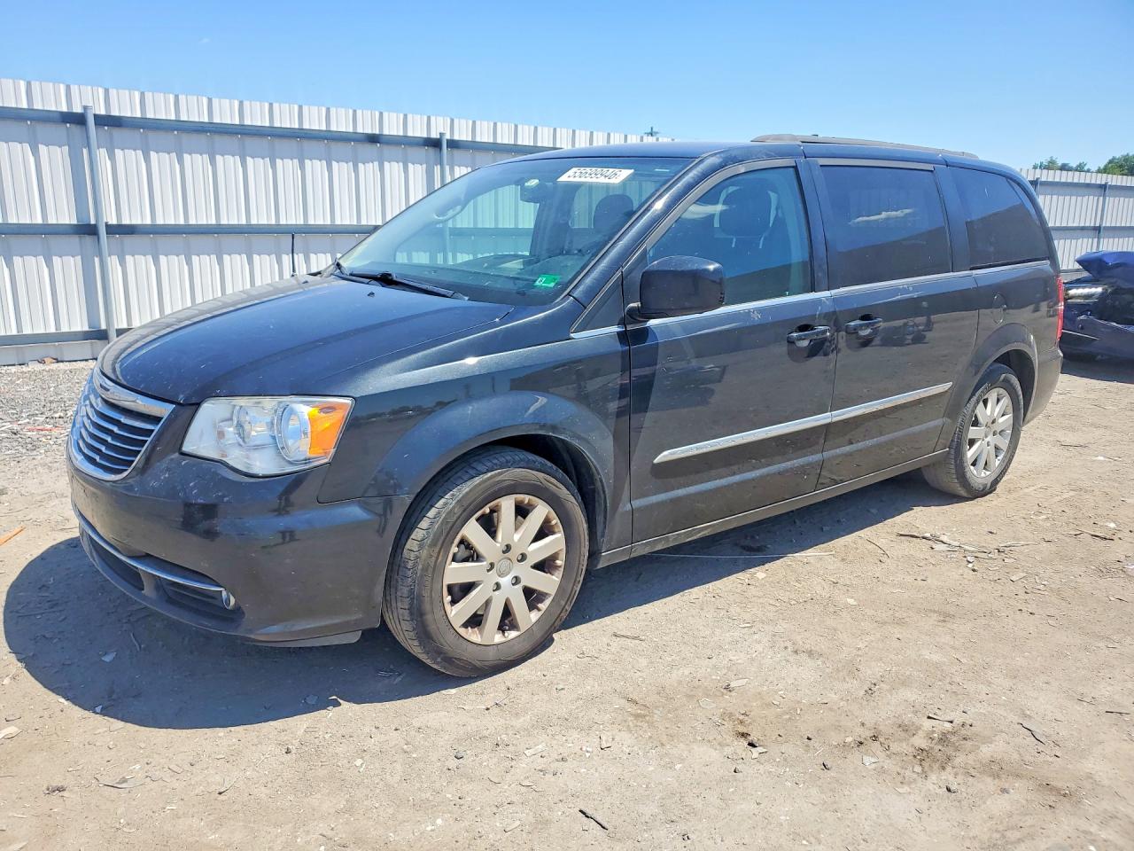 Salvage Chrysler Minivan Image