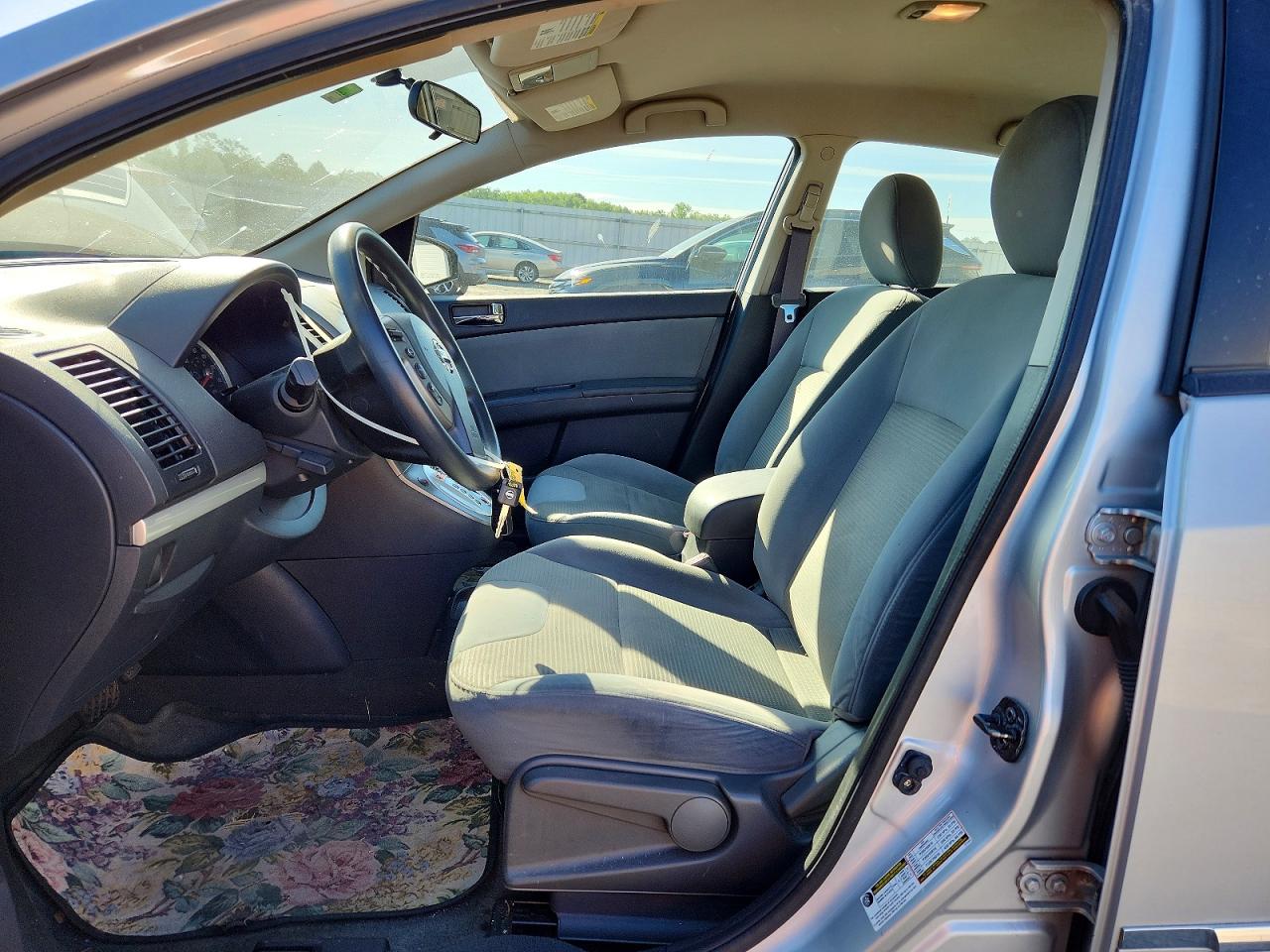 Nissan Sentra 2.0
