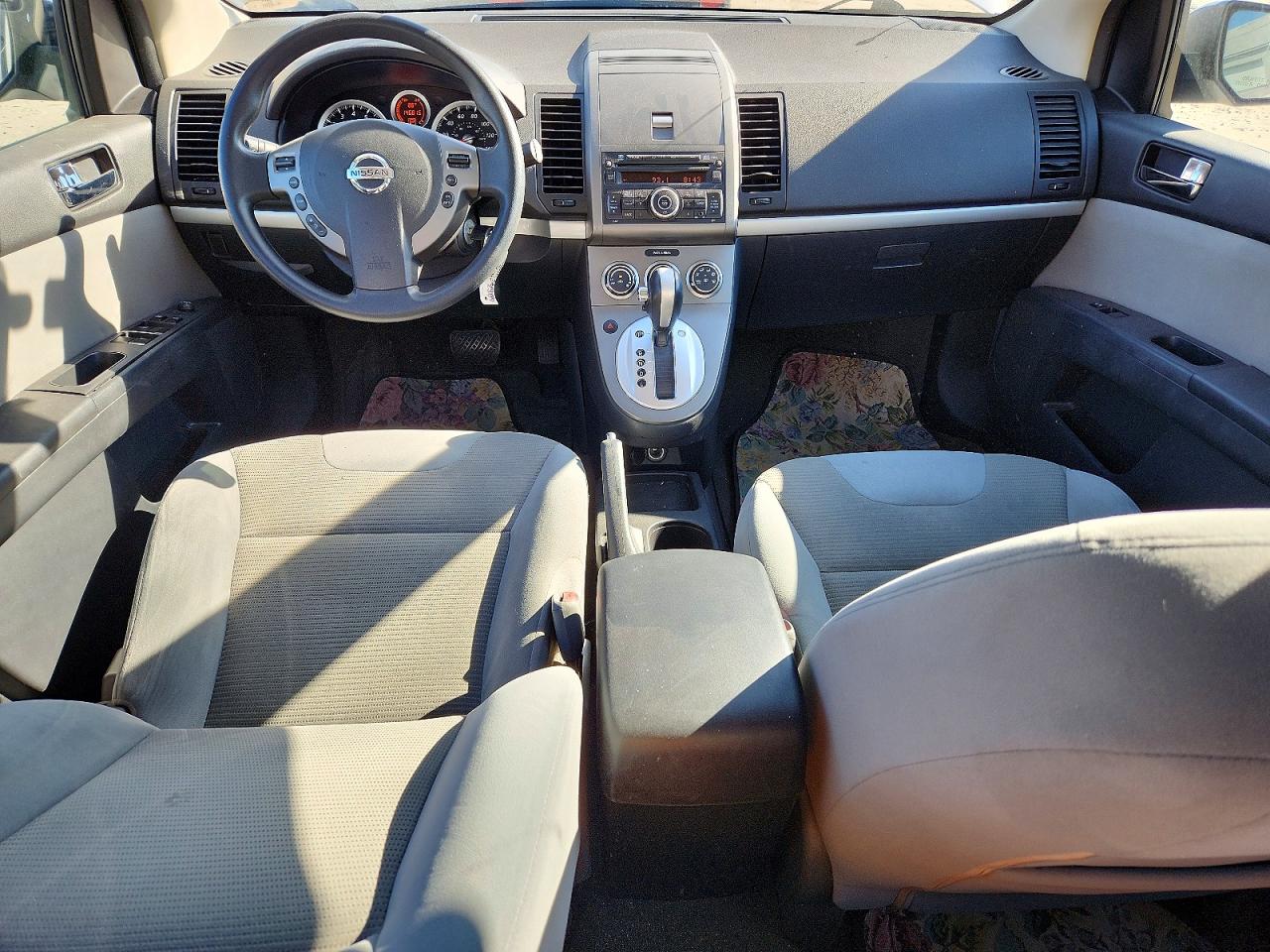Nissan Sentra 2.0