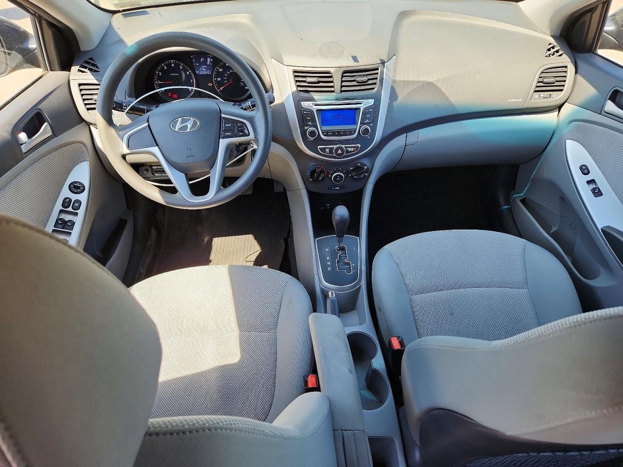 Hyundai ACCENT Gs